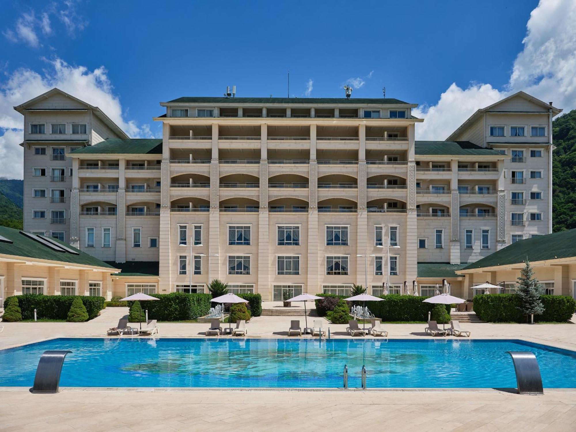 Qafqaz Riverside Hotel Gabala Eksteriør bilde The hotel