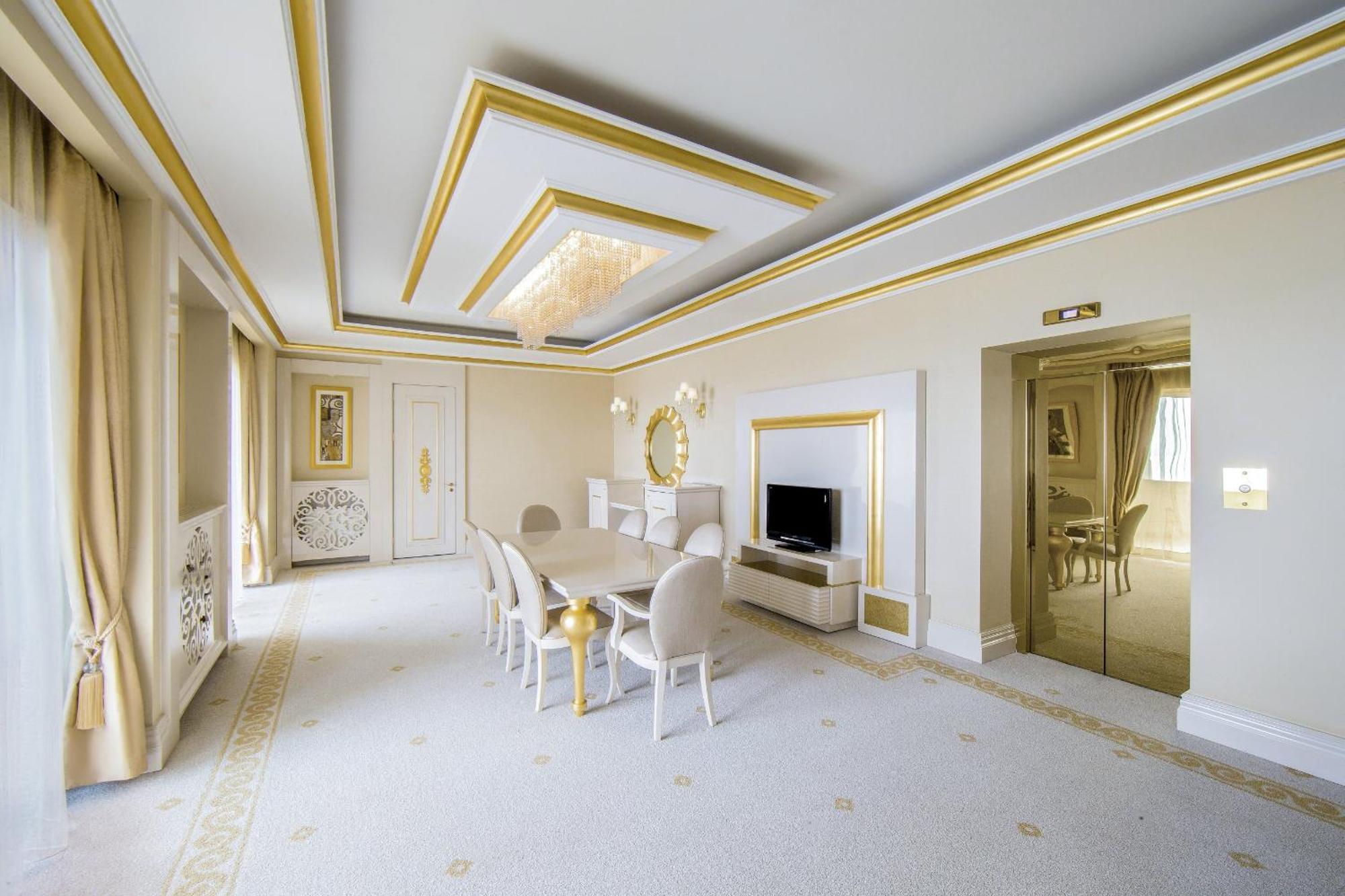 Qafqaz Riverside Hotel Gabala Eksteriør bilde The interior of the Presidential Suite